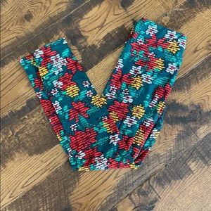 Perfect for Xmas!!Lularoe leggings